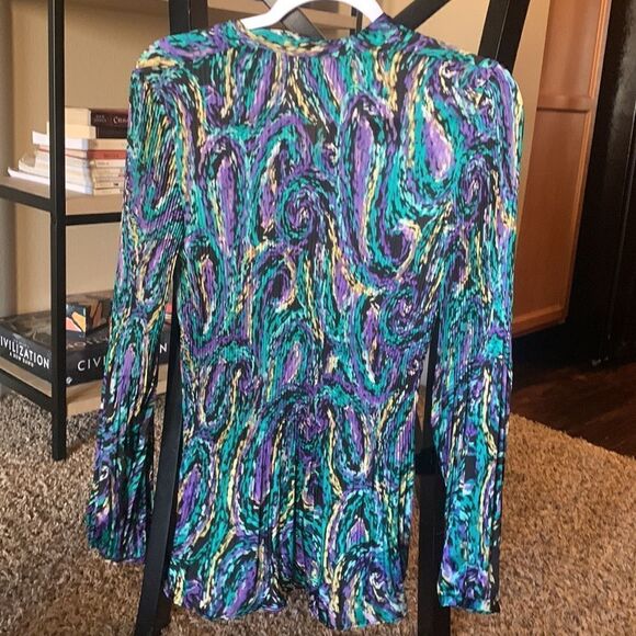 Alfani blouse, size 8. - Picture 7 of 7